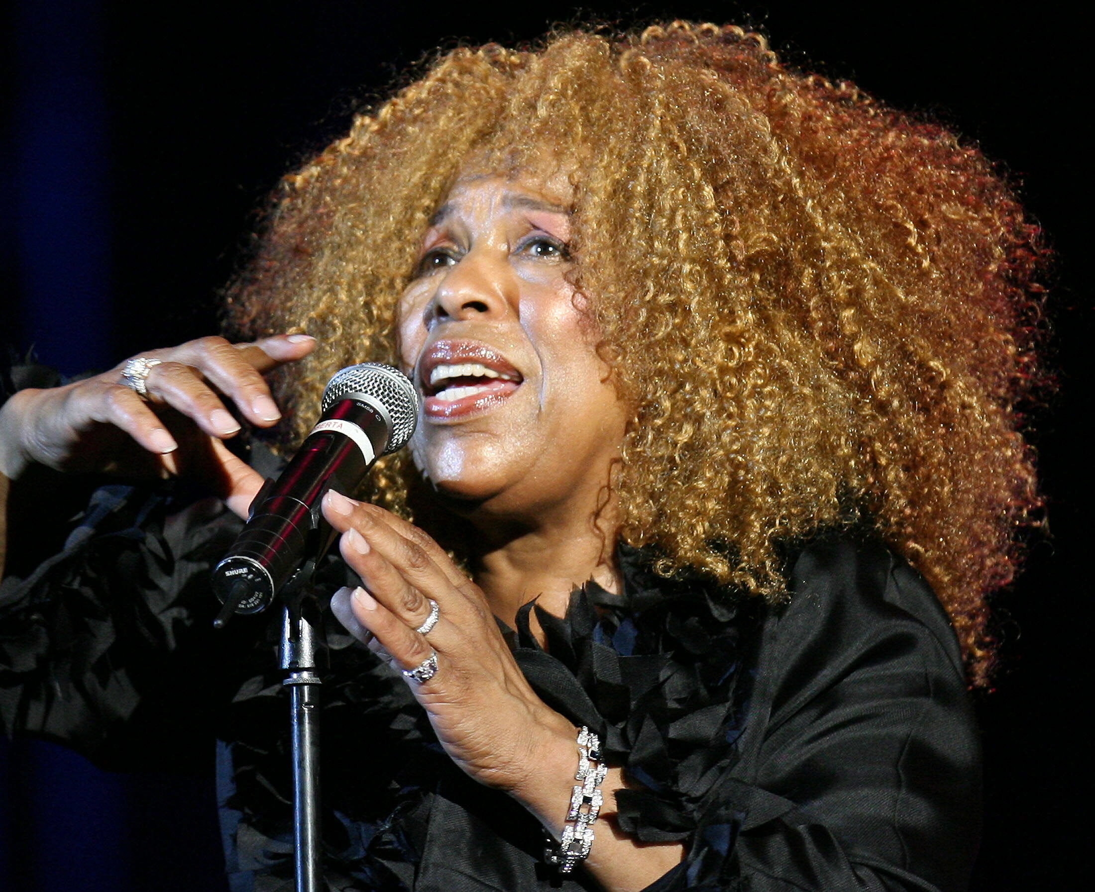 Roberta Flack, 2006an Tarragonan (Herrialde Katalanak) emandako kontzertu batean. JAUME SELLART