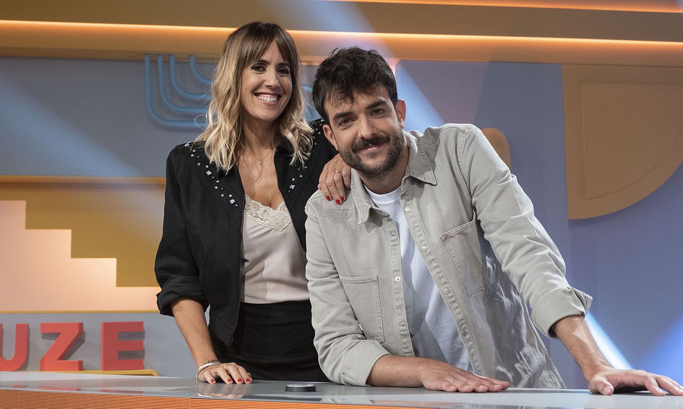 Ilaski Serrano eta Antton Telleria, Mihiluze lehiaketako aurkezleak. ORIO PRODUKZIOAK. Ilaski Serrano eta Antton Telleria, Mihiluze lehiaketako aurkezleak. ORIO PRODUKZIOAK.