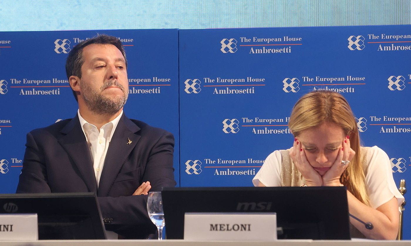 Matteo Salvini eta Giorgia Meloni, hilaren 4ko ekitaldian, Erroman. M. BAZZI / EFE.