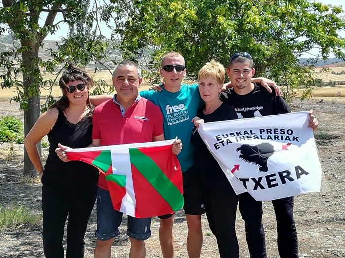 Barbado, gaur, espetxetik atera berritan. AIARALDEA.
