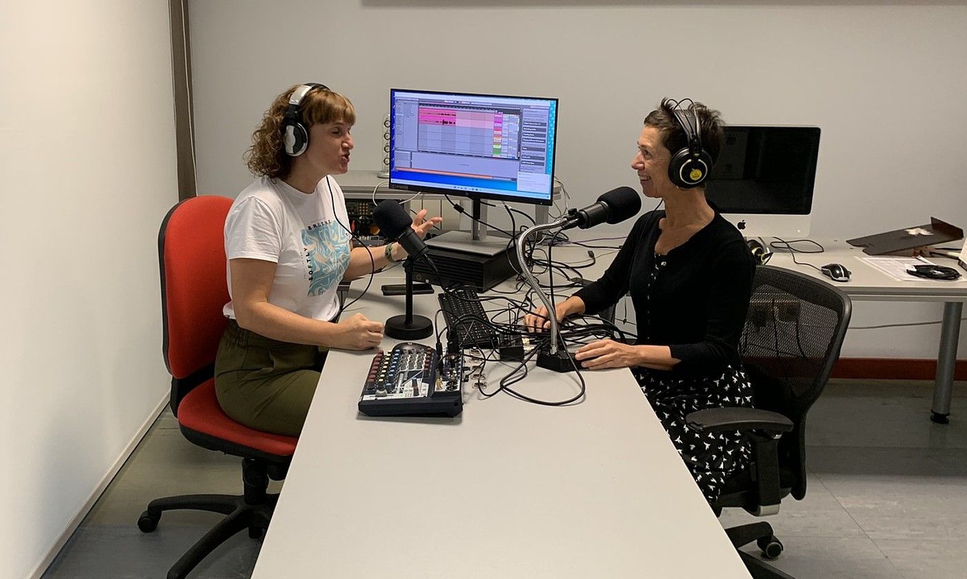 Alaitz Otxoa eta Ana Galarraga. ELHUYAR.