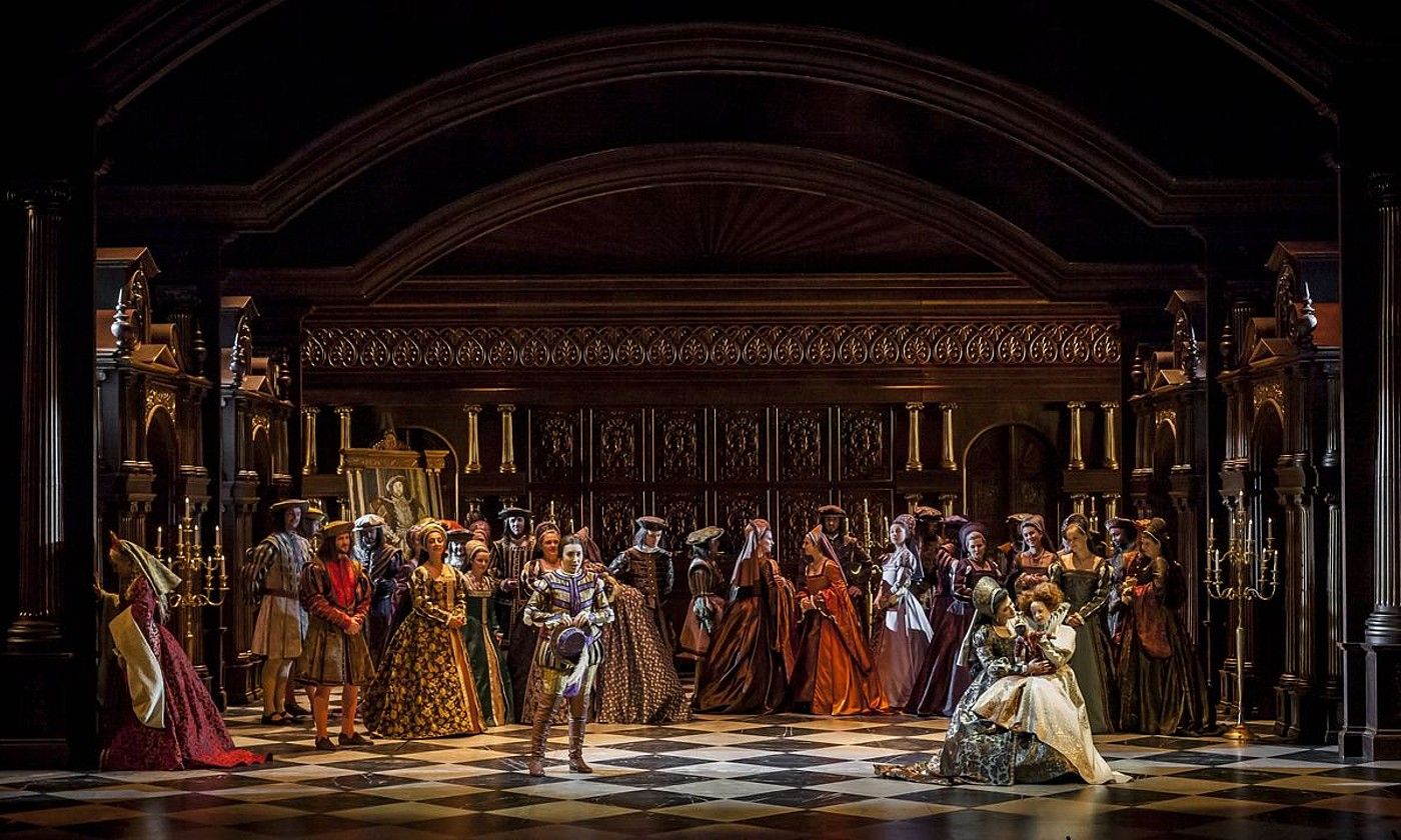 Anna Bolena operaren irudi bat. ALAN HUMEROSE. Anna Bolena operaren irudi bat. ALAN HUMEROSE.