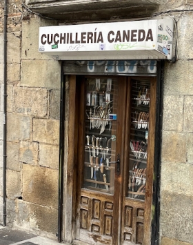 Canedaren denda. BERRIA Canedaren denda. BERRIA