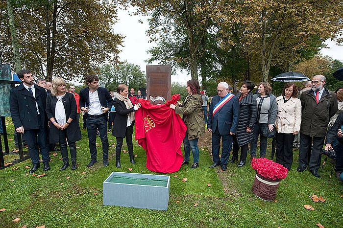 Nafarroako Gobernuaren omenaldia Gurseko kontzentrazio erremuan (Okzitania) egondako nafarrei. NAFARROAKO GOBERNUA