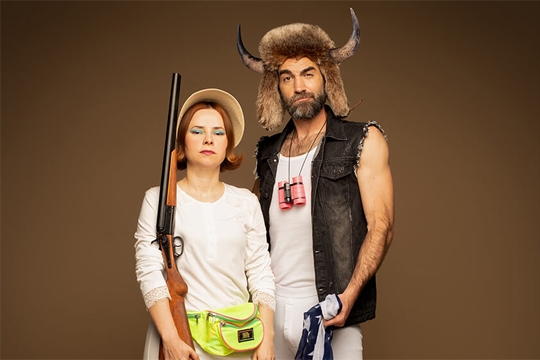 Aitziber Garmendia eta Jon Plazaola Arizona antzezlaneko aktoreak. TXALO