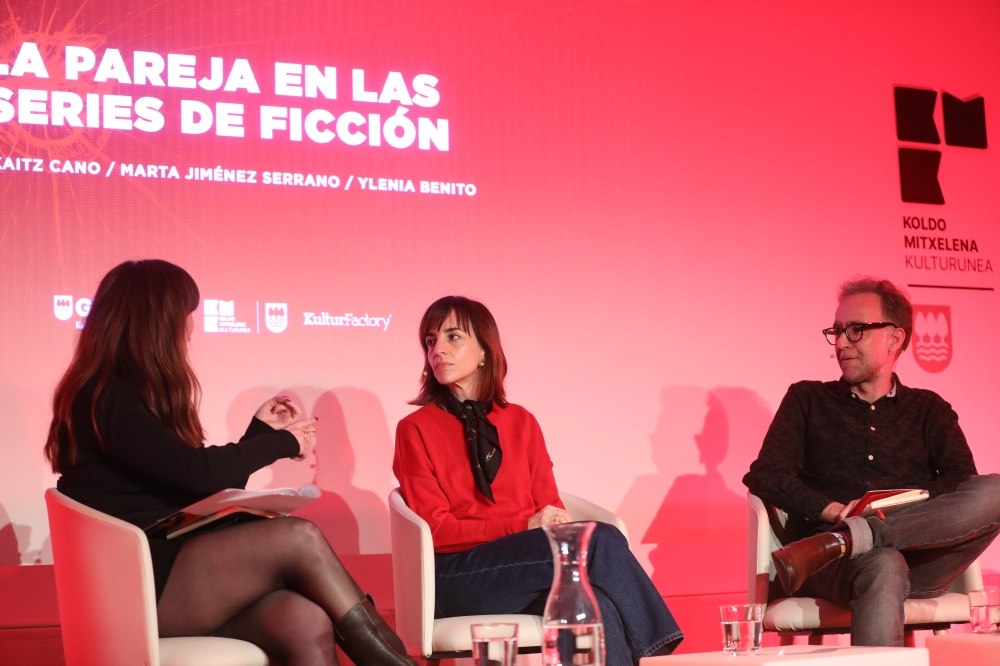Ylenia Benito, Marta Jimenez Serrano eta Harkaitz Cano Crossover jaialdian Ylenia Benito, Marta Jimenez Serrano eta Harkaitz Cano Crossover jaialdian
