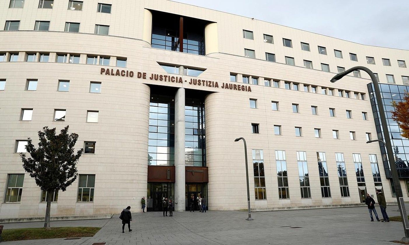 Nafarroako Justizia Jauregia. VILLAR LOPEZ / EFE. Nafarroako Justizia Jauregia. VILLAR LOPEZ / EFE.