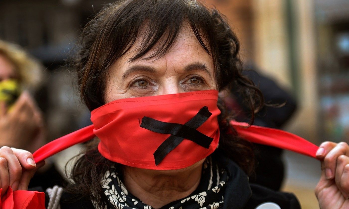 Mozal legearen aurkako protesta bat, iazko otsailean. ELOY ALONSO / EFE. Mozal legearen aurkako protesta bat, iazko otsailean. ELOY ALONSO / EFE.