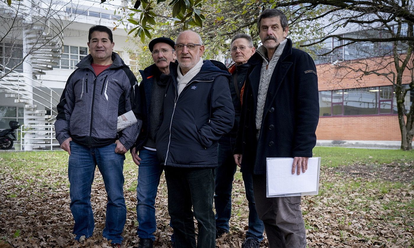 Federico Lopez, Jose Luis Zubeldia, Juan Mari Perez, Bittor Eskisabel eta Jose Mari Lazkano. RAUL BOGAJO / FOKU.