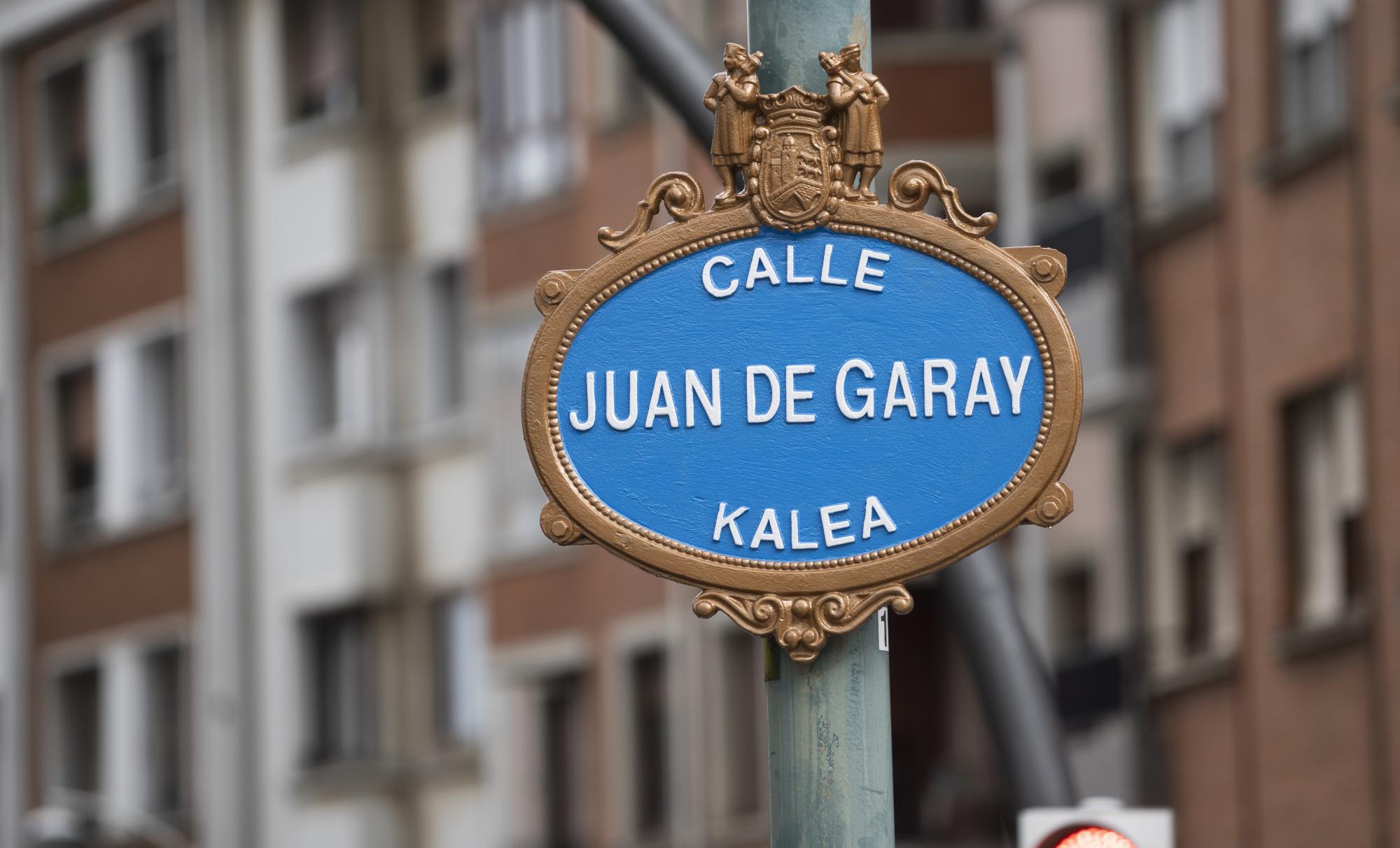 Juan Garai kalearen plaka, Bilbon, ostiralean. MONIKA DEL VALLE / FOKU