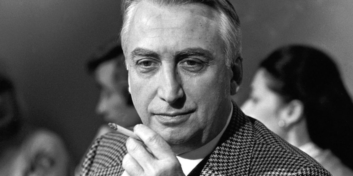 Roland Barthes idazlea.