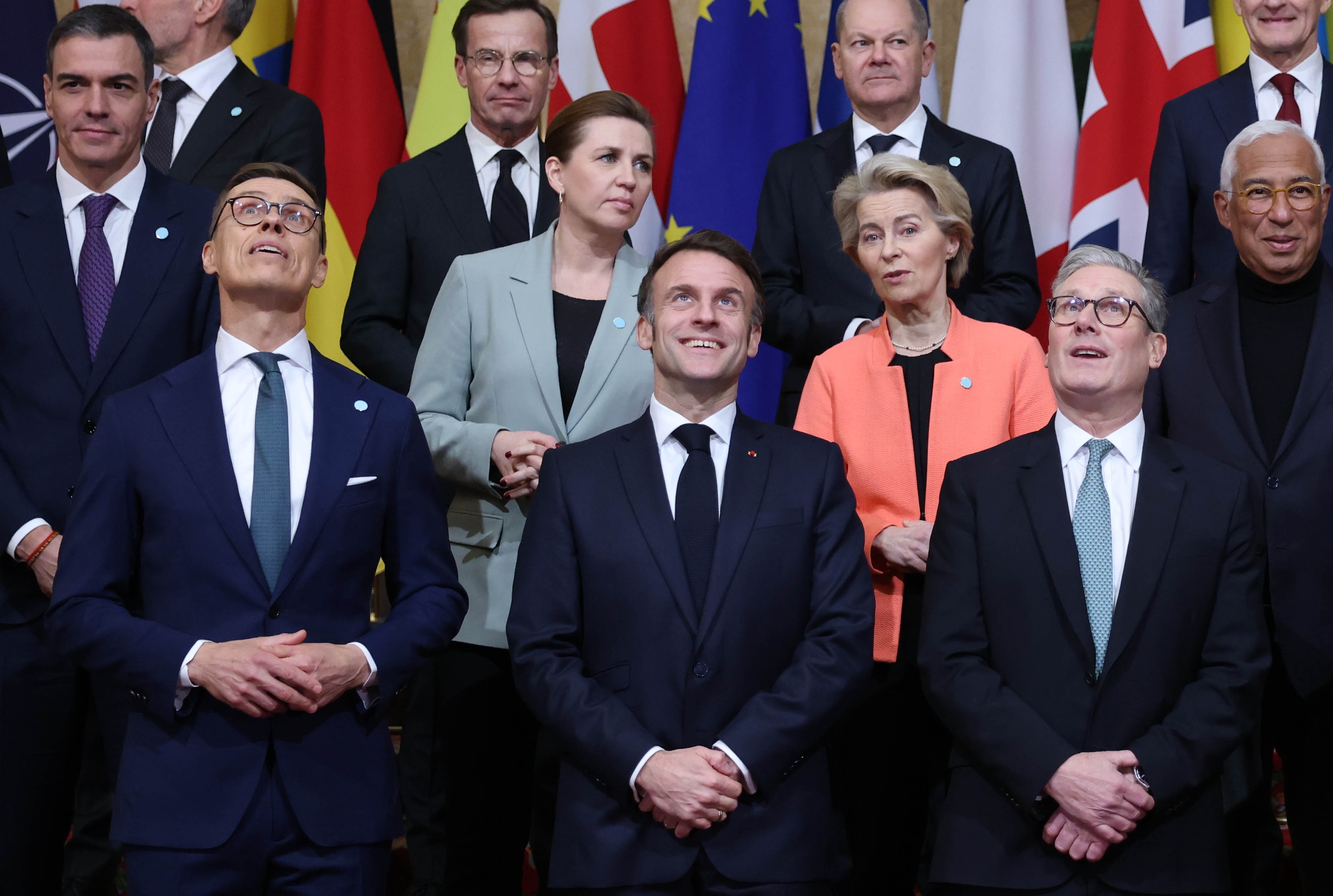 Europako Batasuneko buruzagiek «gerrarako prestatzeko» mezua zabaldu zuten Ukrainari buruzko goi bileran. NEIL HALL / EFE/EPA/POOL