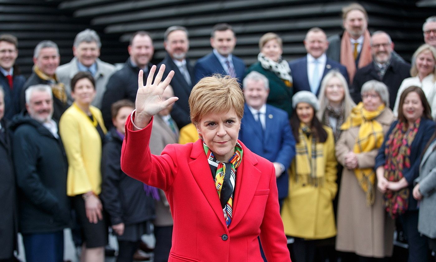 Nicola Sturgeon, 2019ko abenduan, Dundeen (Eskozia), SNPren ekitaldi batean. ROBERT PERRY / EFE.