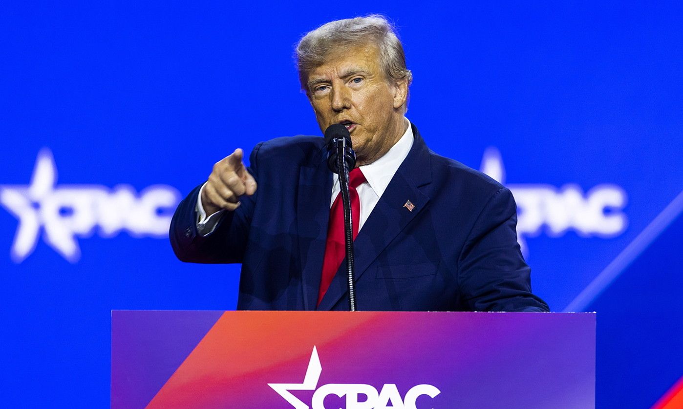 Donald Trump presidente ohia, martxo hasieran, Marylanden, Kontserbadoreen Ekintza Politikorako Konferentzian. JIM LO SCALZO / EFE. Donald Trump presidente ohia, martxo hasieran, Marylanden, Kontserbadoreen Ekintza Politikorako Konferentzian. JIM LO SCALZO / EFE.