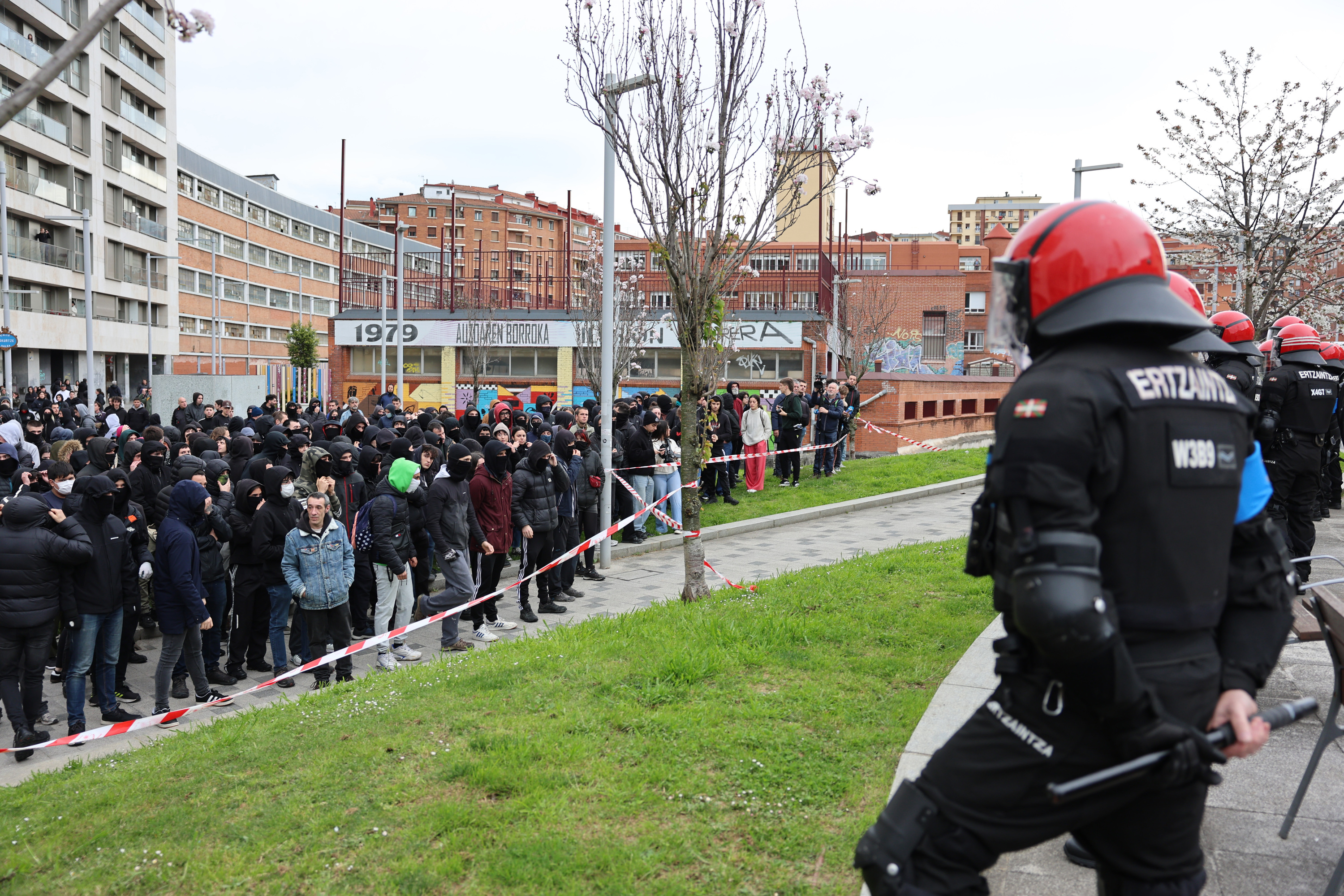 (ID_14836416) (Oskar Matxin Edesa/@FOKU) 2025-04-04, Bilbo.  Errekaldeko Etxarri II Gaztetxearen aurkako hustutze agindua