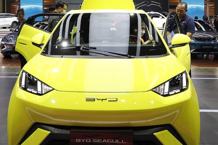 BYD Seagull auto bat, iaz, Bangkokeko erakustazoka batean. RUNGROJ YONGRIT / EFE