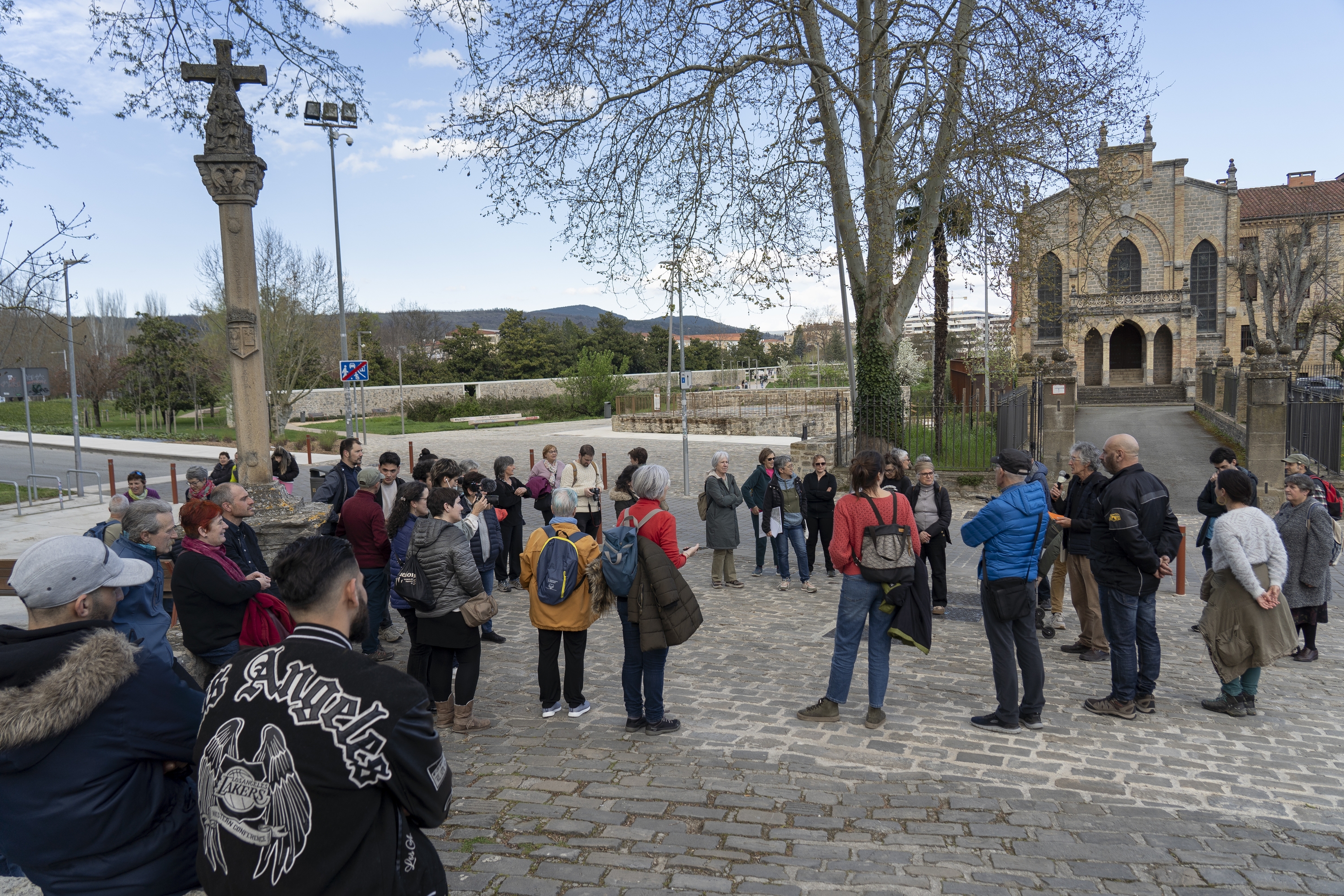 (ID_14838182) (Iñigo Uriz/@FOKU) 2025-04-04, Iruñea. Ibilaldi klimatikoa Txantrean