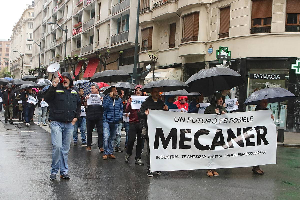 Mecaner ixtearen aurkako manifestazio bat Bilbon, iazko apirilean. OSKAR MATXIN EDESA / EFE