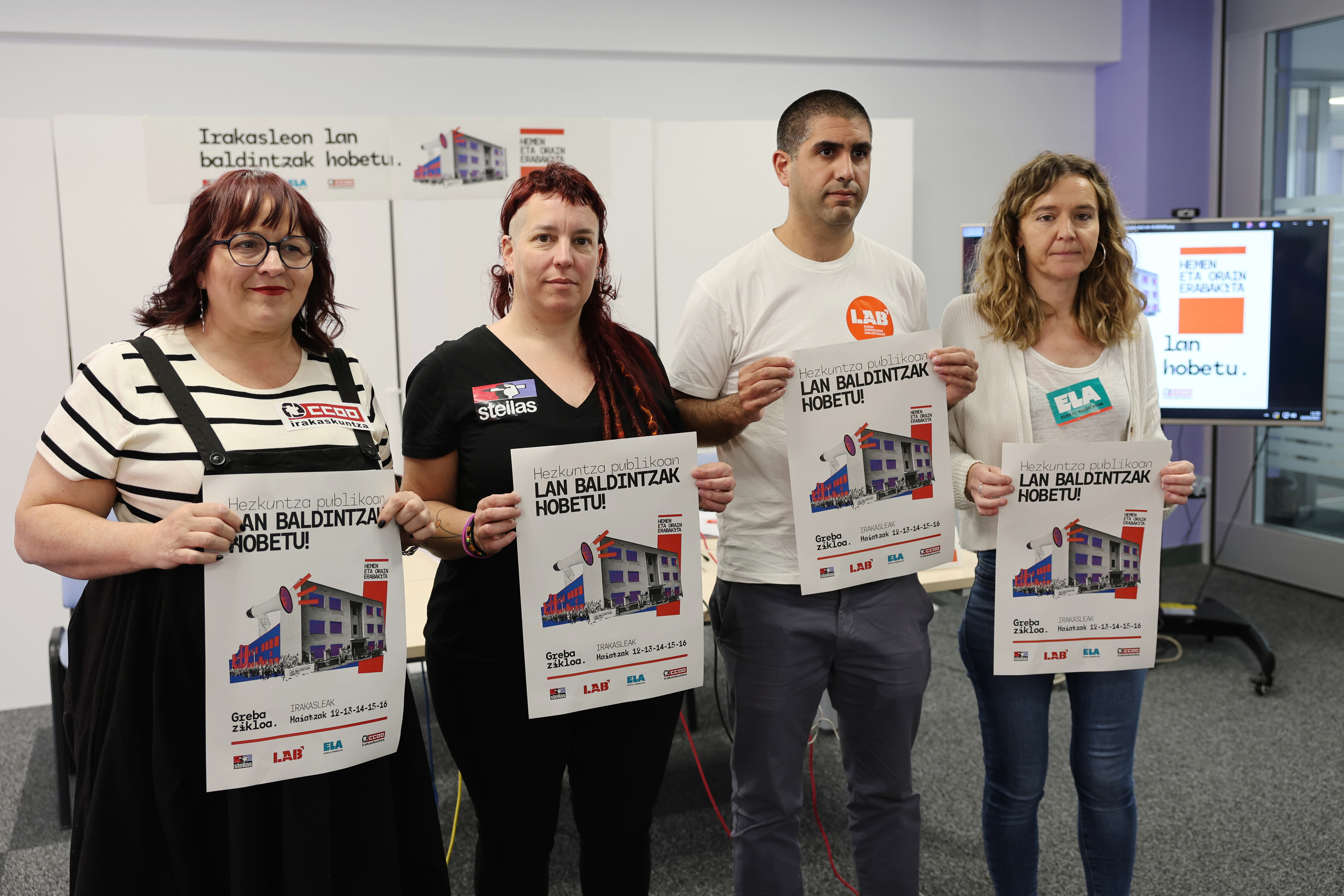 LAB, Steilas, ELA eta CCOO sindikatuen agerraldia, gaur, Bilbon. OSKAR MATXIN EDESA / FOKU