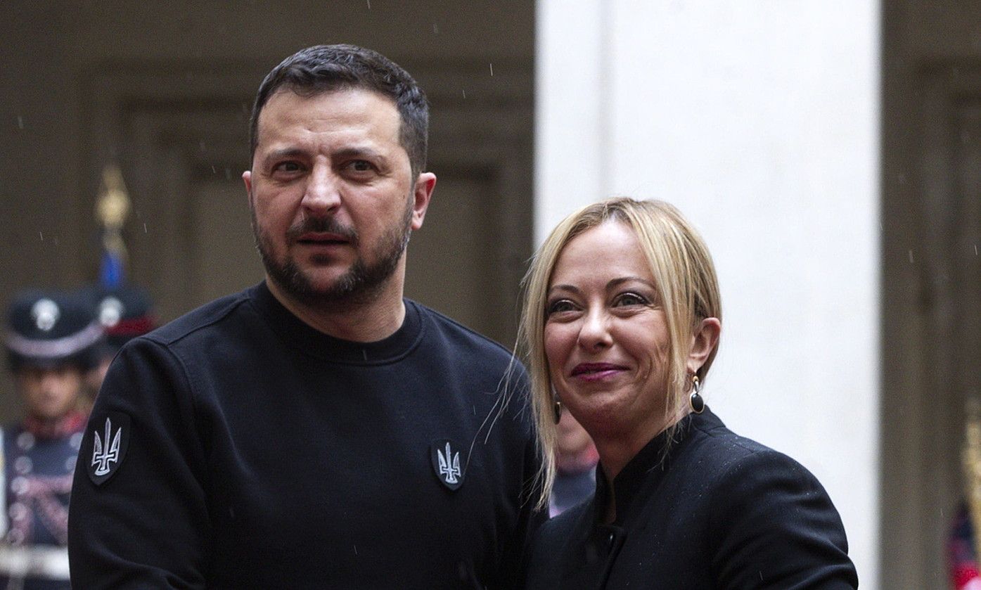 Volodimir Zelenski presidentea eta Giorgia Meloni lehen ministroa. A. C. / EFE. Volodimir Zelenski presidentea eta Giorgia Meloni lehen ministroa. A. C. / EFE.