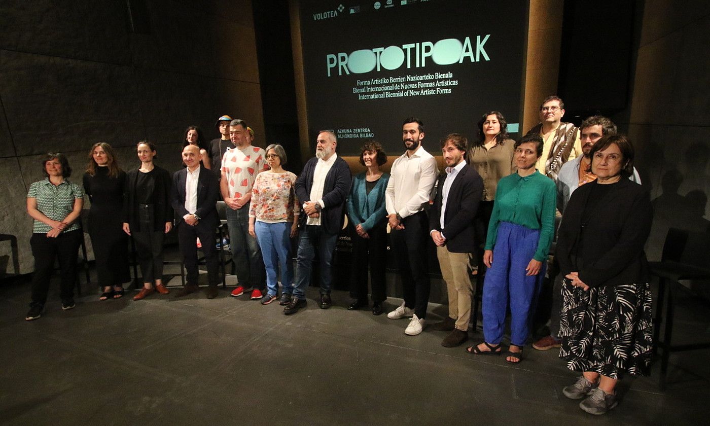 Prototipoak bienalaren aurkezpena, atzo, Bilbon. OSKAR MATXIN EDESA / FOKU. Prototipoak bienalaren aurkezpena, atzo, Bilbon. OSKAR MATXIN EDESA / FOKU.