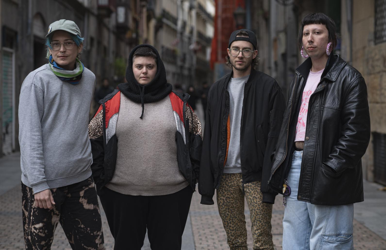 Bryn Hounsell Rio, Jare Prieto, Ira Bengoetxea eta Nils Irigoien, Bilbon. ARITZ LOIOLA / FOKU