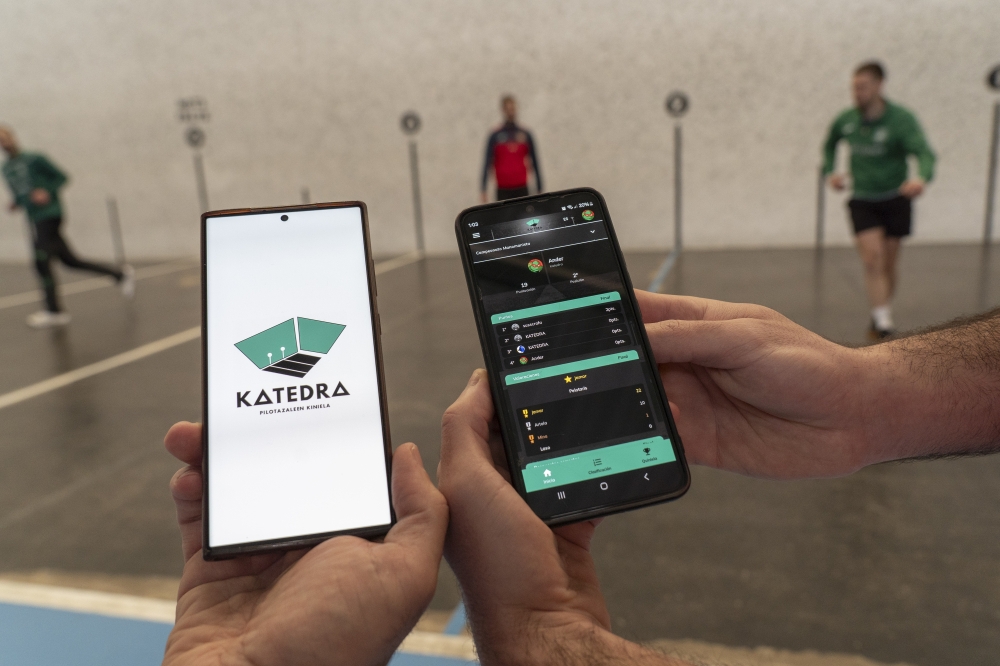 Katedra aplikazioa
