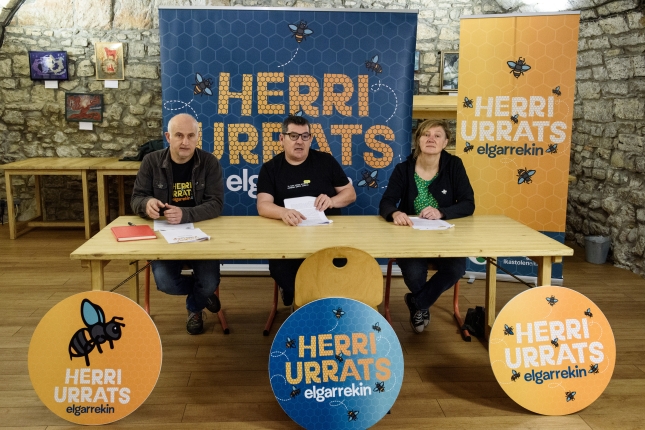 Seaskako eta Herri Urratseko arduradunak, Baionan. GUILLAUME FAUVEAU