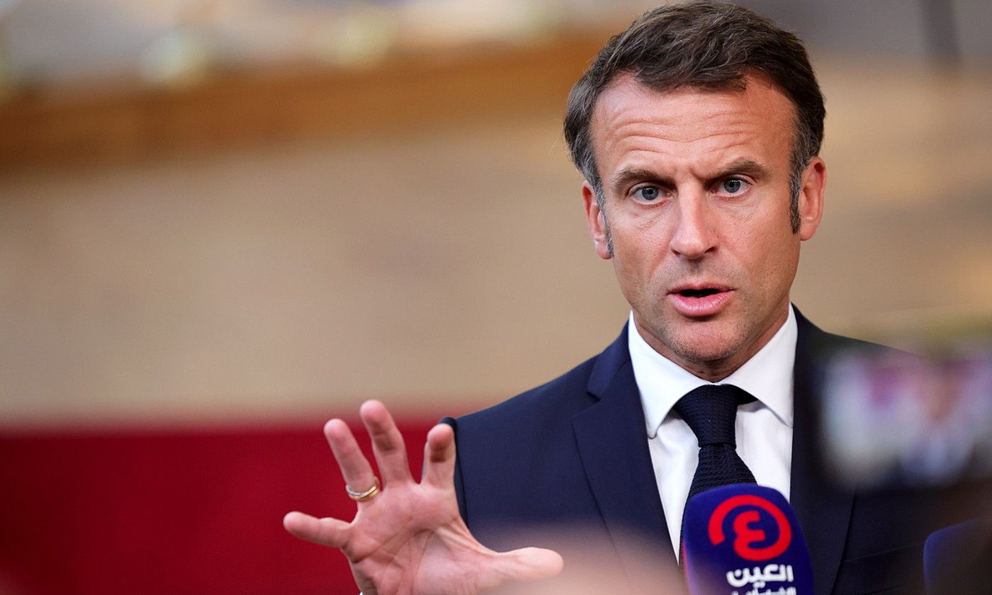 Frantziako Presidente Emmanuel Macron Bruselan, uztailaren 18an egindako prentsaurreko batean. OLIVIER MATTHYS / EFE. Frantziako Presidente Emmanuel Macron Bruselan, uztailaren 18an egindako prentsaurreko batean. OLIVIER MATTHYS / EFE.