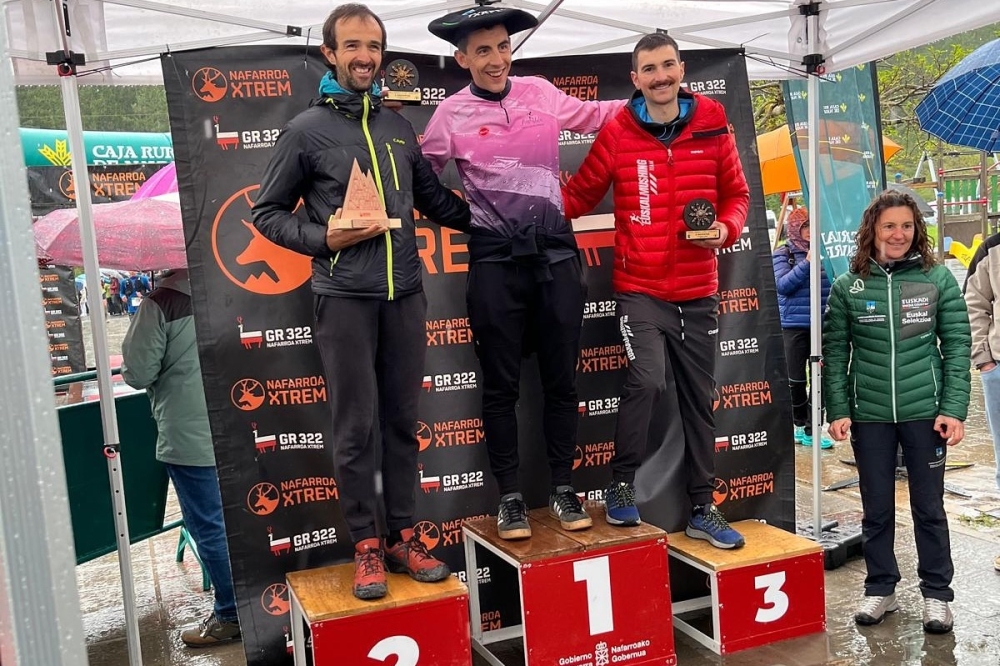 Ultra distantziako 2025eko Euskal Herriko Txapelketako podiuma Ultra distantziako 2025eko Euskal Herriko Txapelketako podiuma