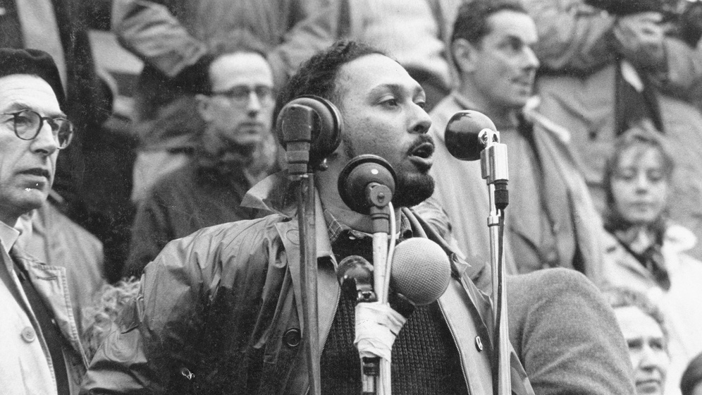 'The Stuart Hall Project' dokumentaleko irudi bat. 