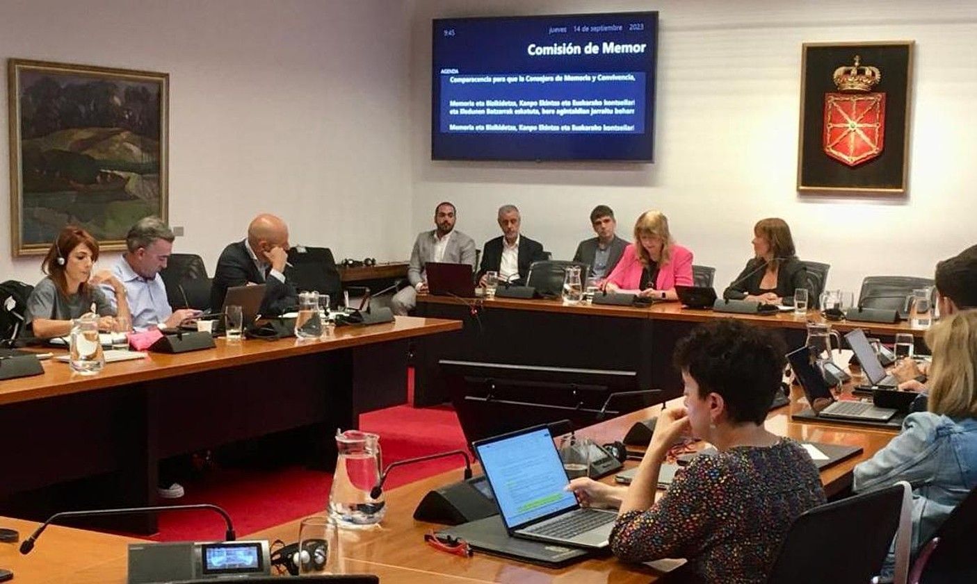 Ana Ollo kontseilariaren agerraldia Nafarroako Parlamentuan. Artxiboko irudia. BERRIA.