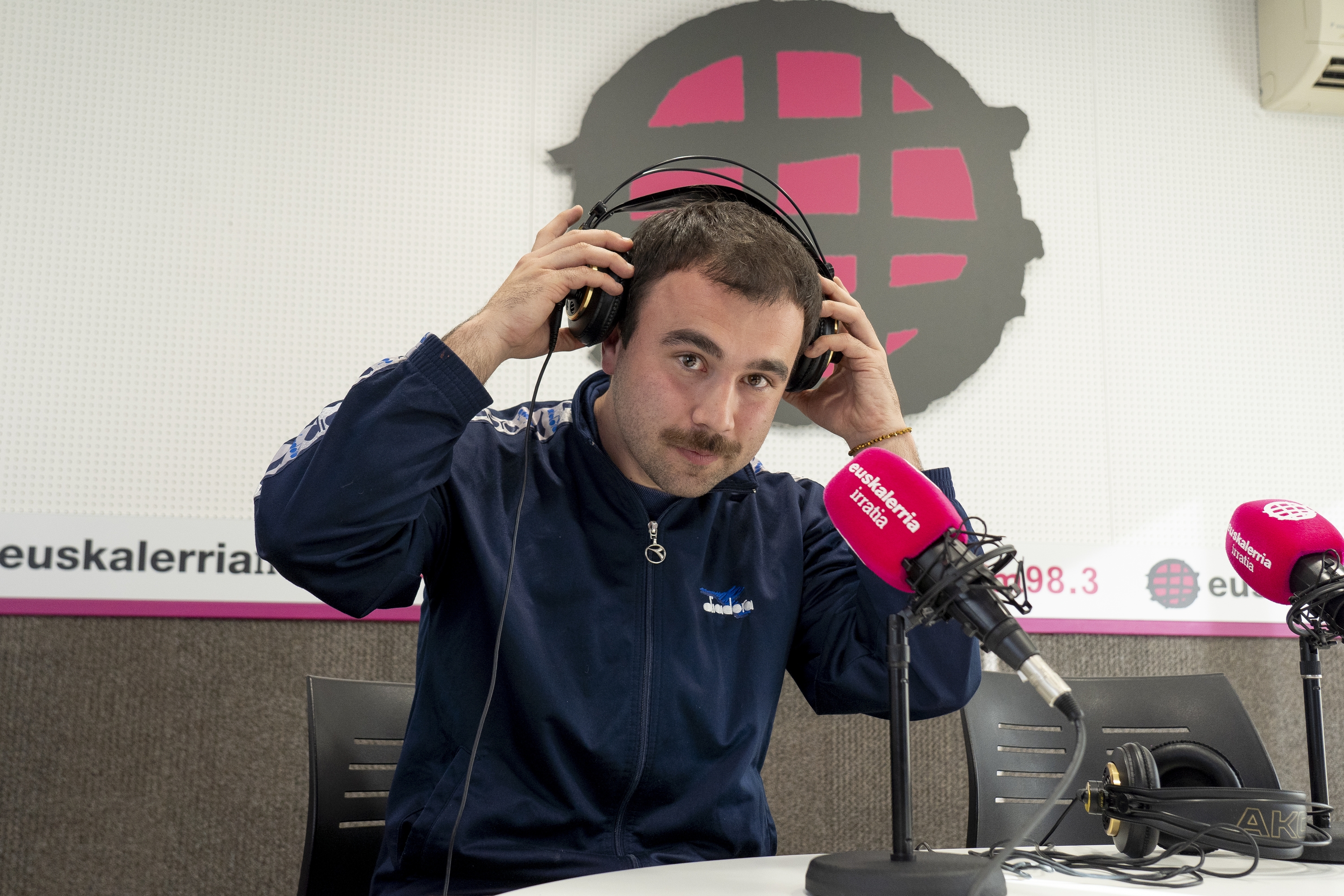 Martin Ziriza 'Espaloian koska' podcastaren aurkezlea. IÑIGO URIZ / FOKU