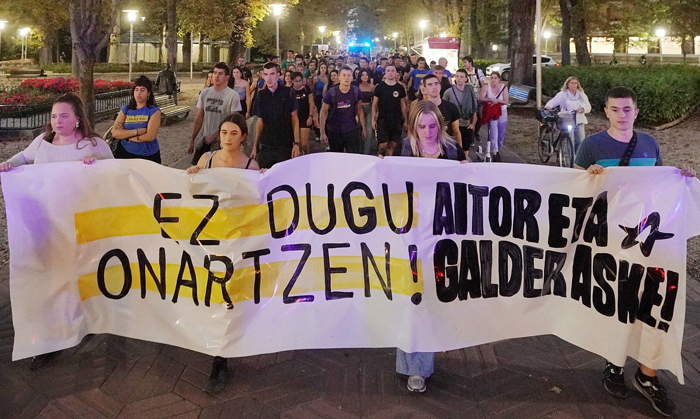 Ernaik Galder Barbado eta Aitor Zelaiaren alde antolaturiko manifestazioa. ENDIKA PORTILLO / FOKU.