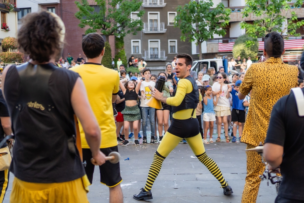 (ID_17465363373385) Arrigorriagako Clown eta Pailazoen Nazioarteko Jaialdia, iaz (20 (ID_17465363373385) Arrigorriagako Clown eta Pailazoen Nazioarteko Jaialdia, iaz (20