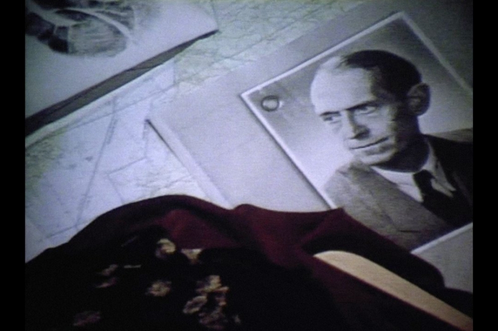 (ID_17466063909435) (/EZEZAGUNA) Notre nazi filmaren fotograma bat (ID_17466063909435) (/EZEZAGUNA) Notre nazi filmaren fotograma bat