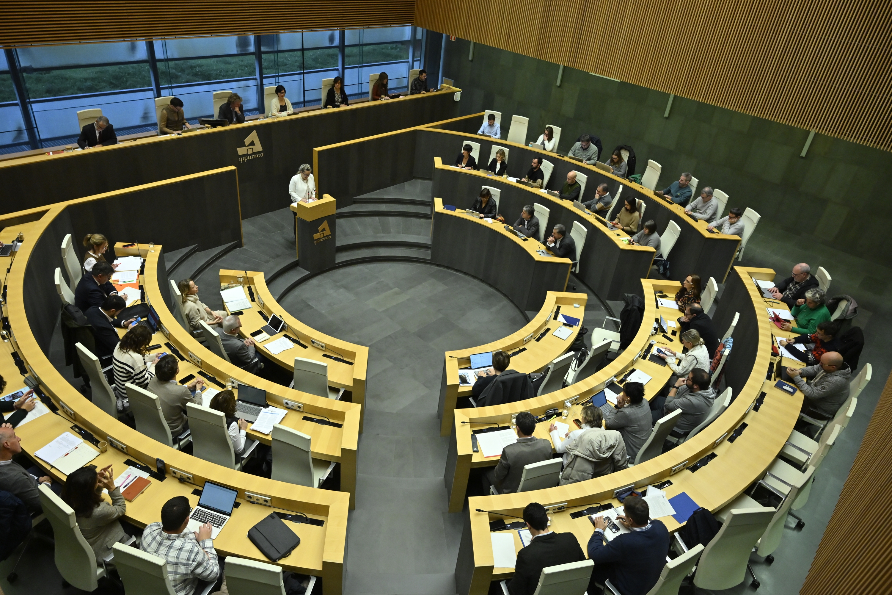 (ID_14512776) (Gorka Rubio/@FOKU) 2024-12-13, Donostia. Aurrekontu eztabaida Gipuzkoako Batzar Nagusietan, irudian  13-12-2024, San...
