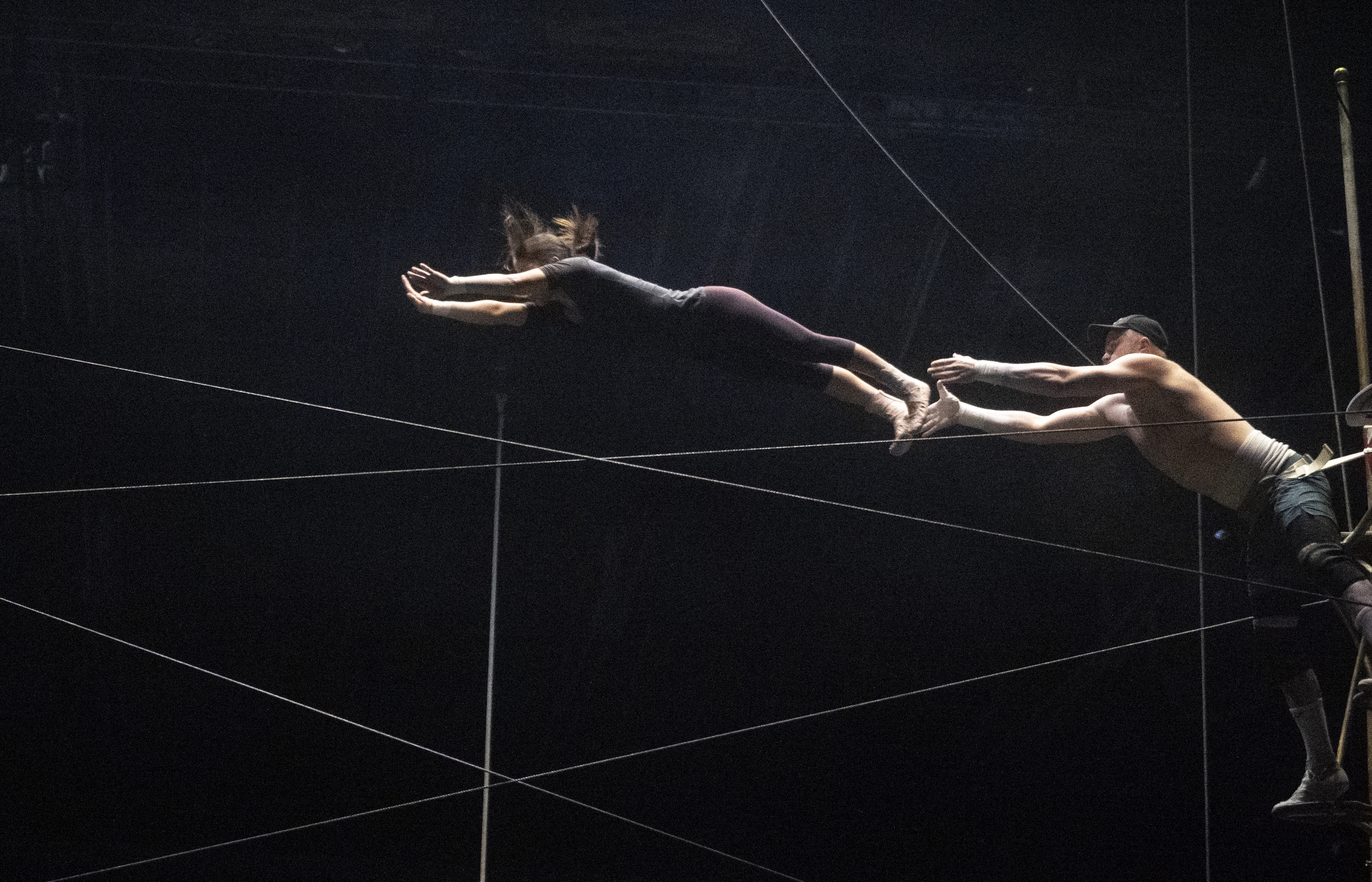 Cirque du Soleilen 'Corteo' ikuskizunaren entseguak, gaur, Iruñean. JAGOBA MANTEROLA / FOKU