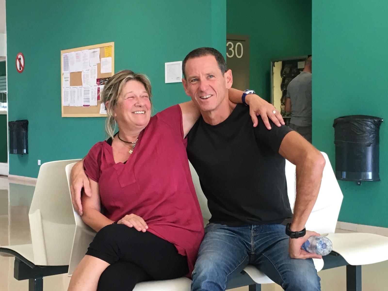 Zulueta eta Enparantza, Zaballako espetxeko harreran. BERRIA