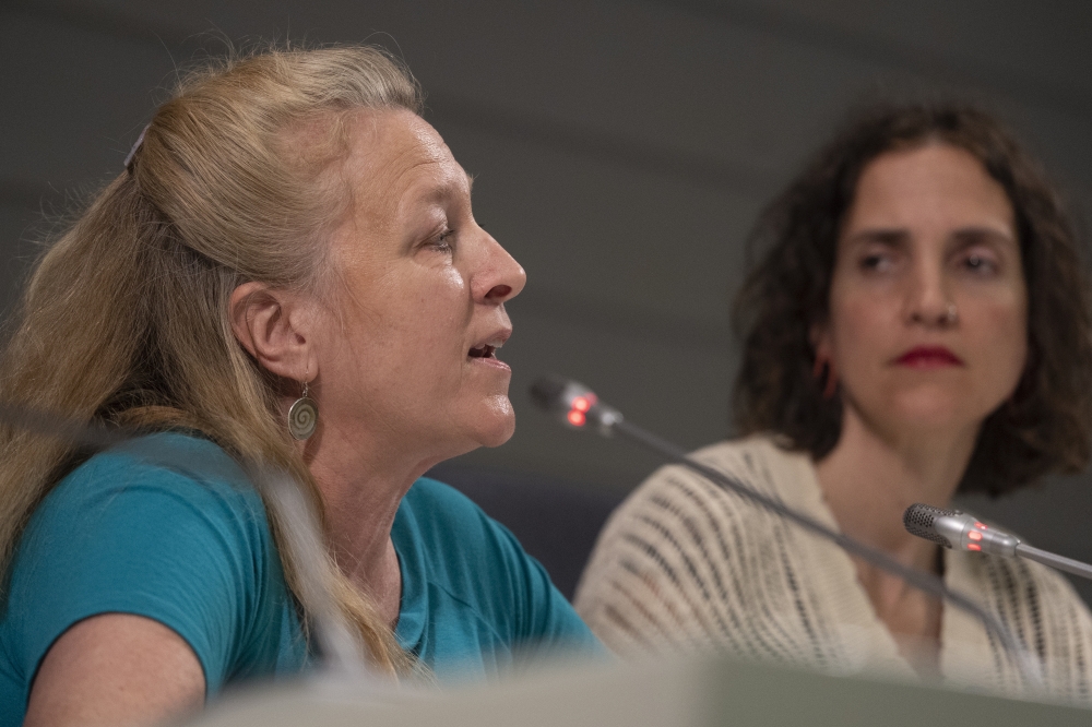 Karin Konkle, Deustuko Unibertsitateak antolatutako autodefentsa feministari buruzko jardunaldietan. MONIKA DEL VALLE / FOKU Karin Konkle, Deustuko Unibertsitateak antolatutako autodefentsa feministari buruzko jardunaldietan. MONIKA DEL VALLE / FOKU
