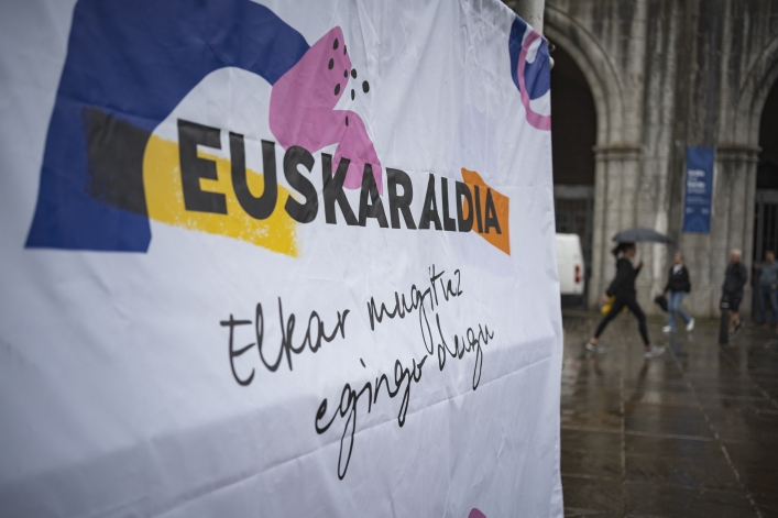 (ID_14919480) (Aritz Loiola/@FOKU) 2025-05-02, Lekeitio. Euskaraldiaren agerraldia