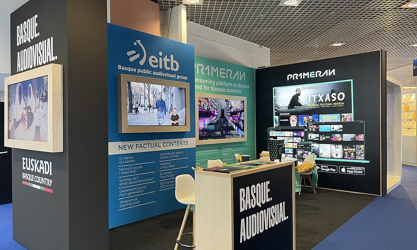 EITBk Primeran plataforma aurkeztu du Cannesen, Basque Audiovisual markako erakusmahaian. EITB.