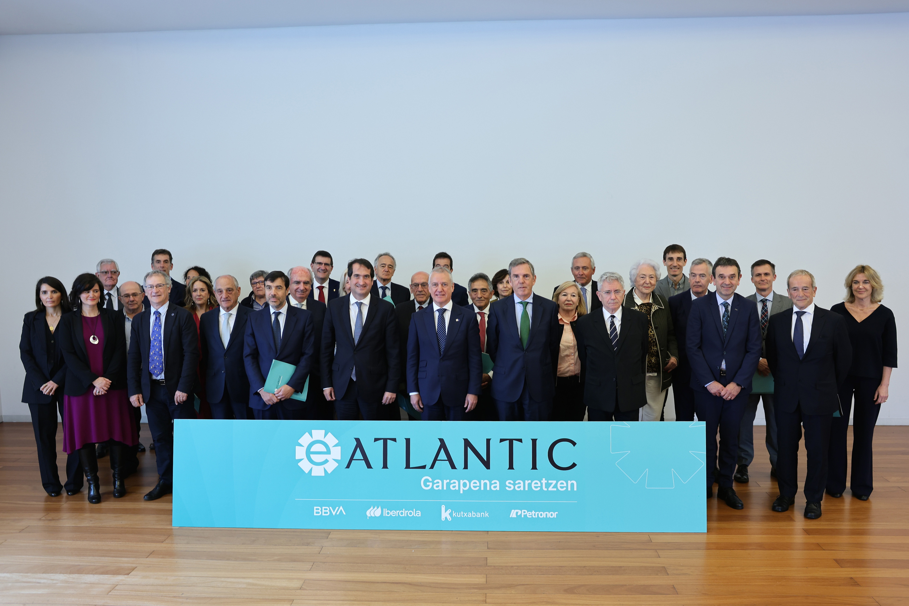 eAtlantic fundazioa aurkeztu du gaur Iñigo Urkullu Eusko Jaurlaritzako lehendakari ohiak Bilbon. OSKAR MATXIN EDESA / FOKU