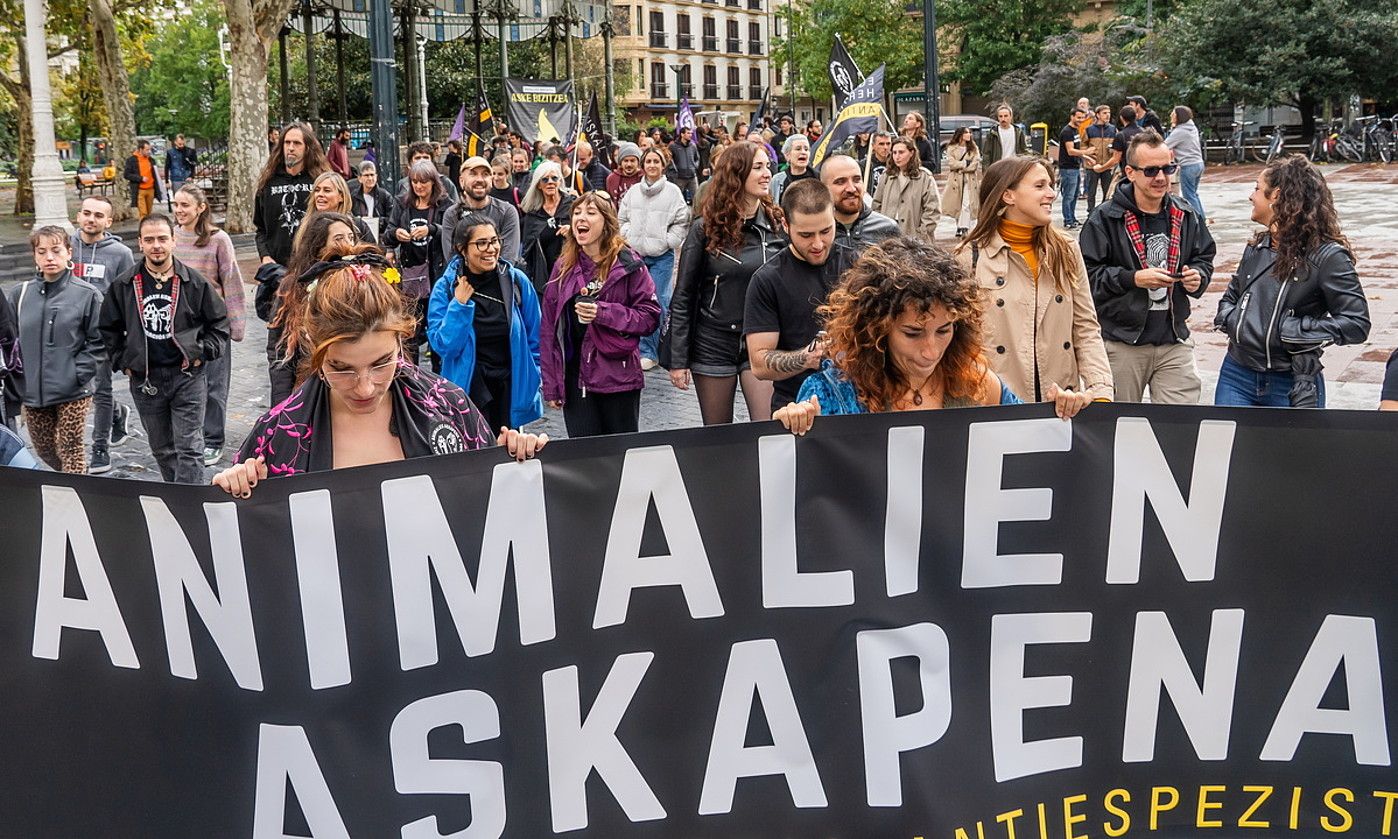 Seigarren urtez egin dute manifestazioa, Nor taldeak deituta. ANDONI CANELLADA / FOKU.