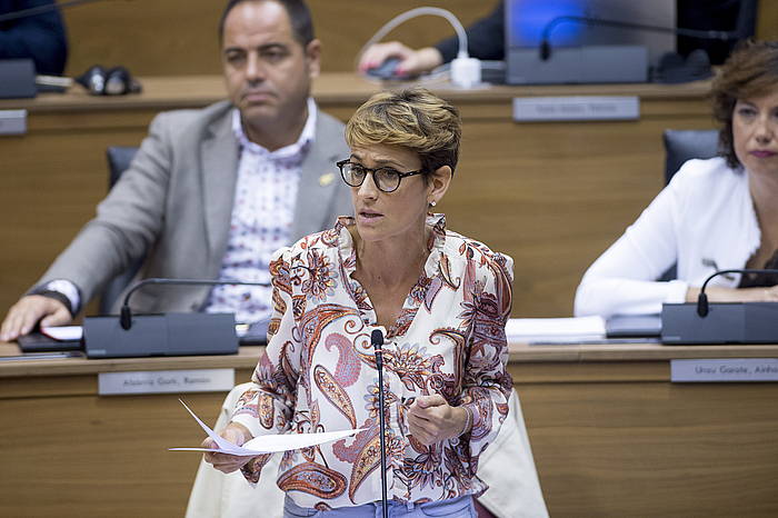 Maria Txibite presidentea, Nafarroako Parlamentuan, artxiboko argazki batean. IñIGO URIZ, FOKU