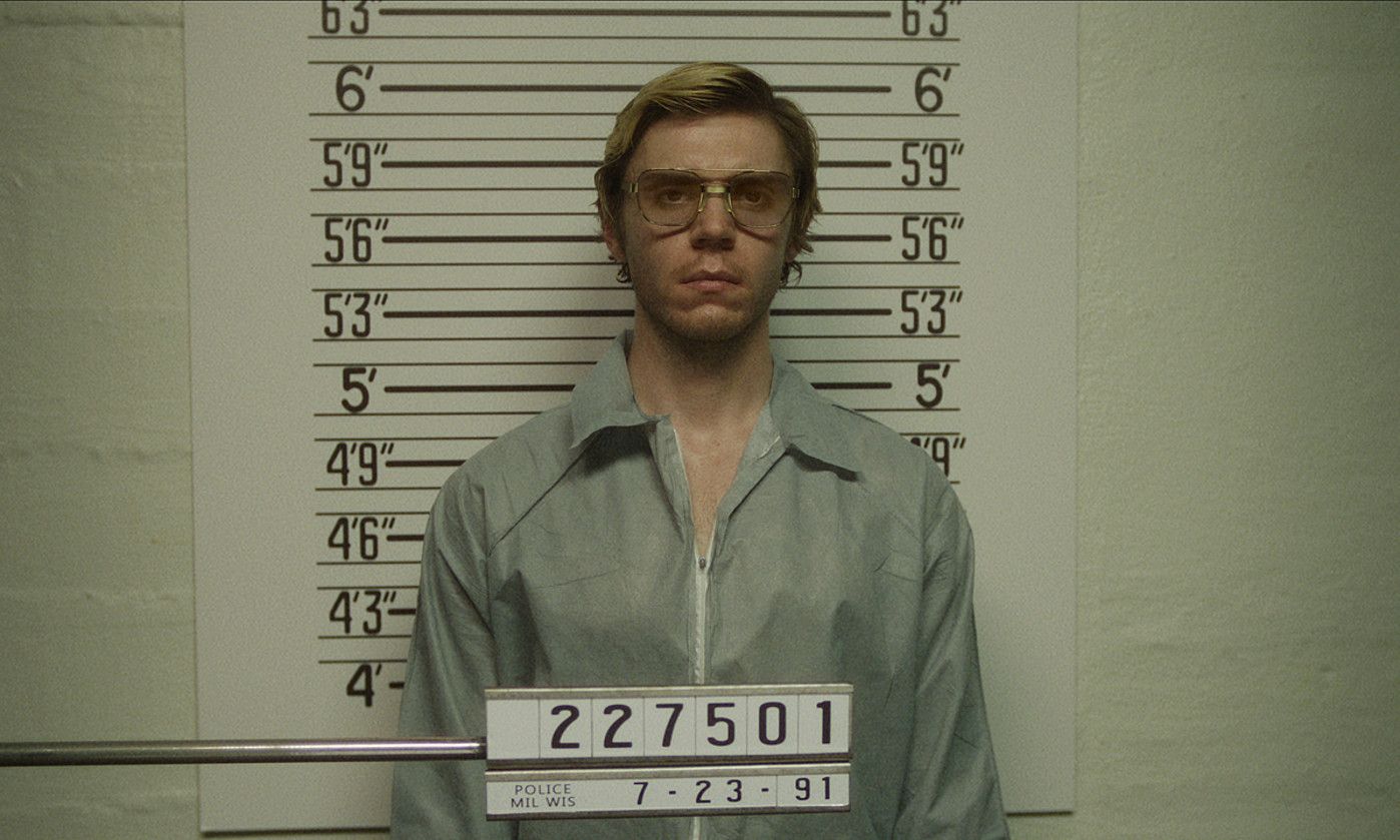 Monster: The Jeffrey Dahmer Story telesailaren bigarren atala. NETFLIX.