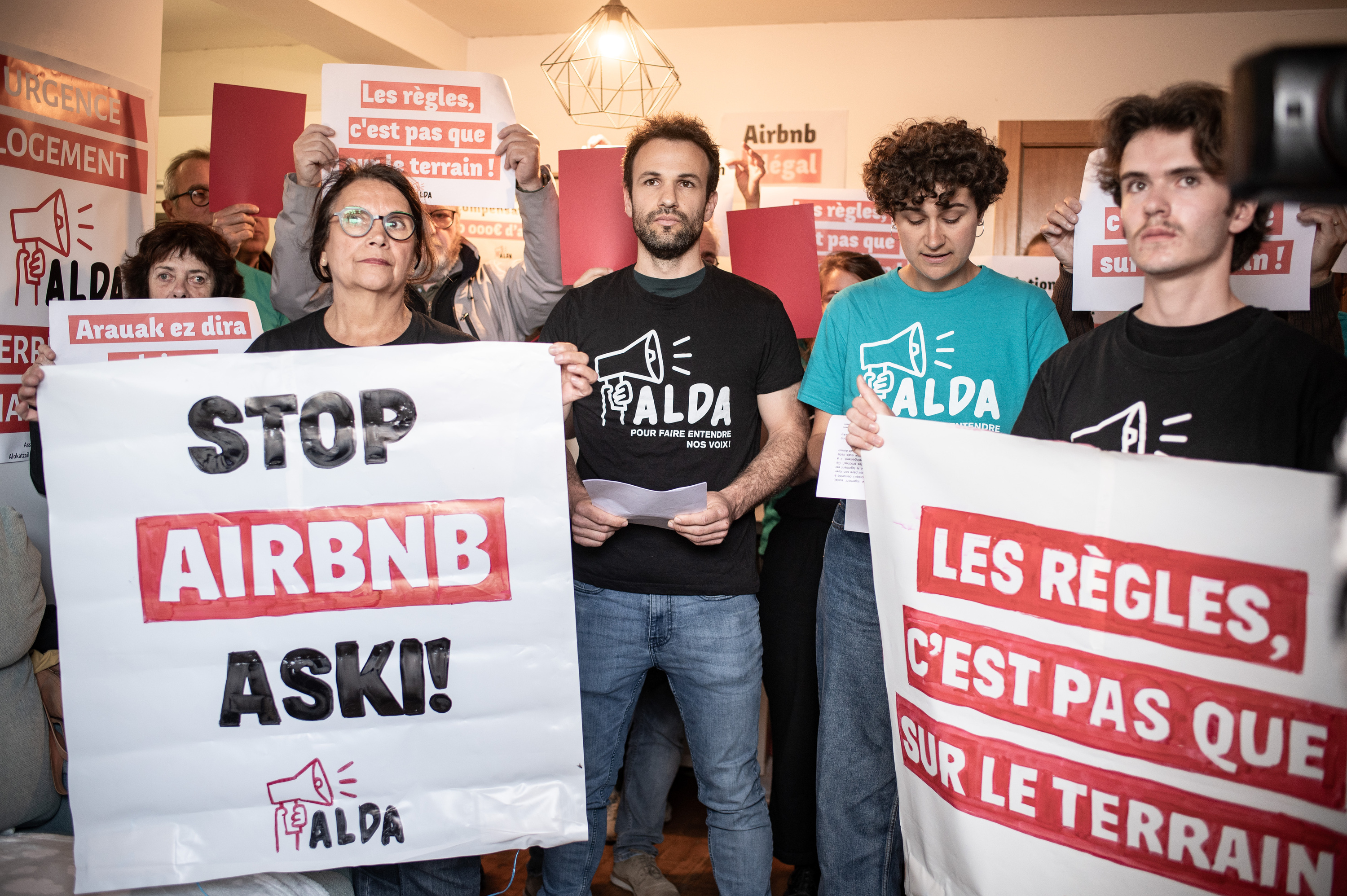 ALDA mugimenduaren okupazioa, maiatzaren 20an, Hendaian. PATXI BELTZAIZ.