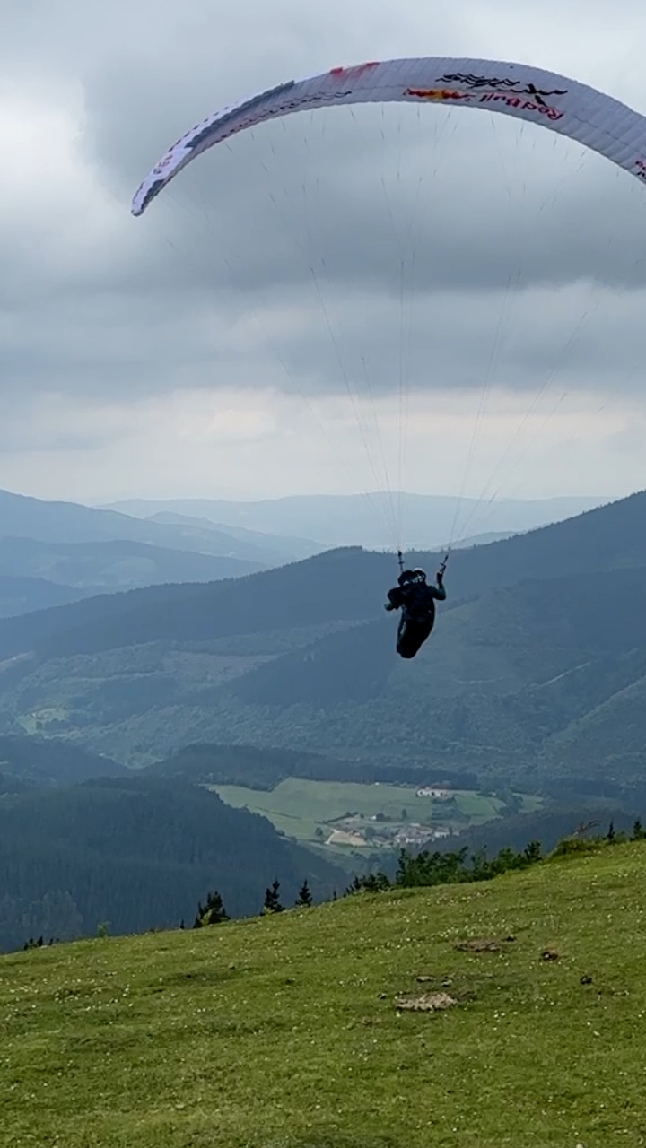 Parapente froga horizontala