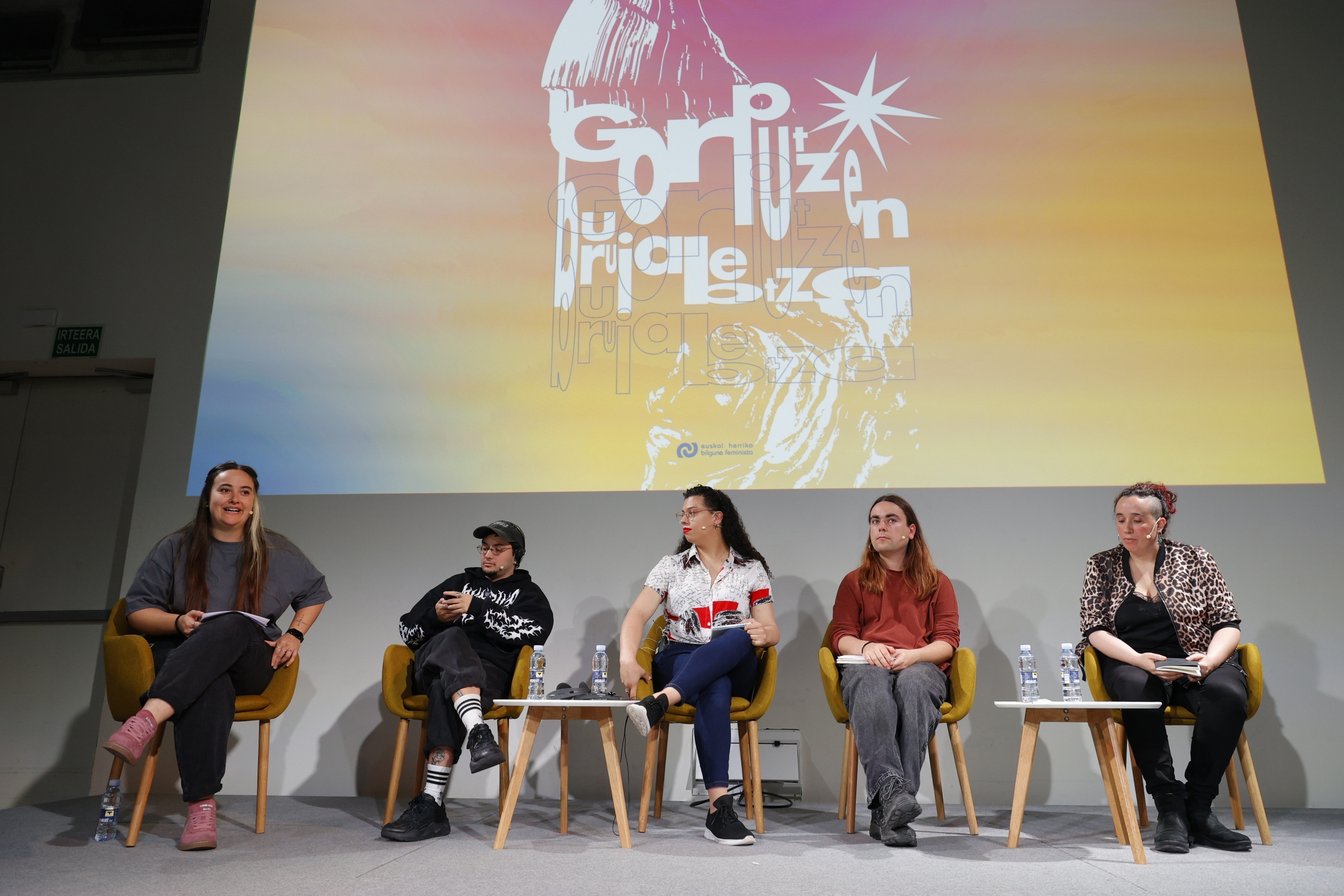 'Ertzetako erresistentziak eta gorputzak' solasaldia, gaur, Donostian. MAIALEN ANDRES / FOKU