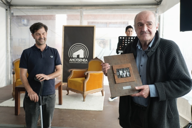 (ID_14997326) (Andoni Canellada/@FOKU) 2025-05-24, Zarautz. Literaturia literatur azoka (ID_14997326) (Andoni Canellada/@FOKU) 2025-05-24, Zarautz. Literaturia literatur azoka